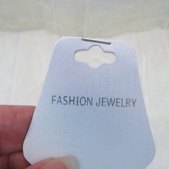 Bangle Bracelets Set of 4 Women, Gold Toned With Pattern, Business or Casual - Picture 4 of 7